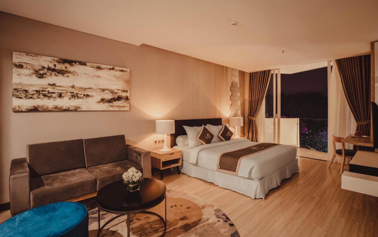 Golf Valley Hotel Dalat Bagian luar foto